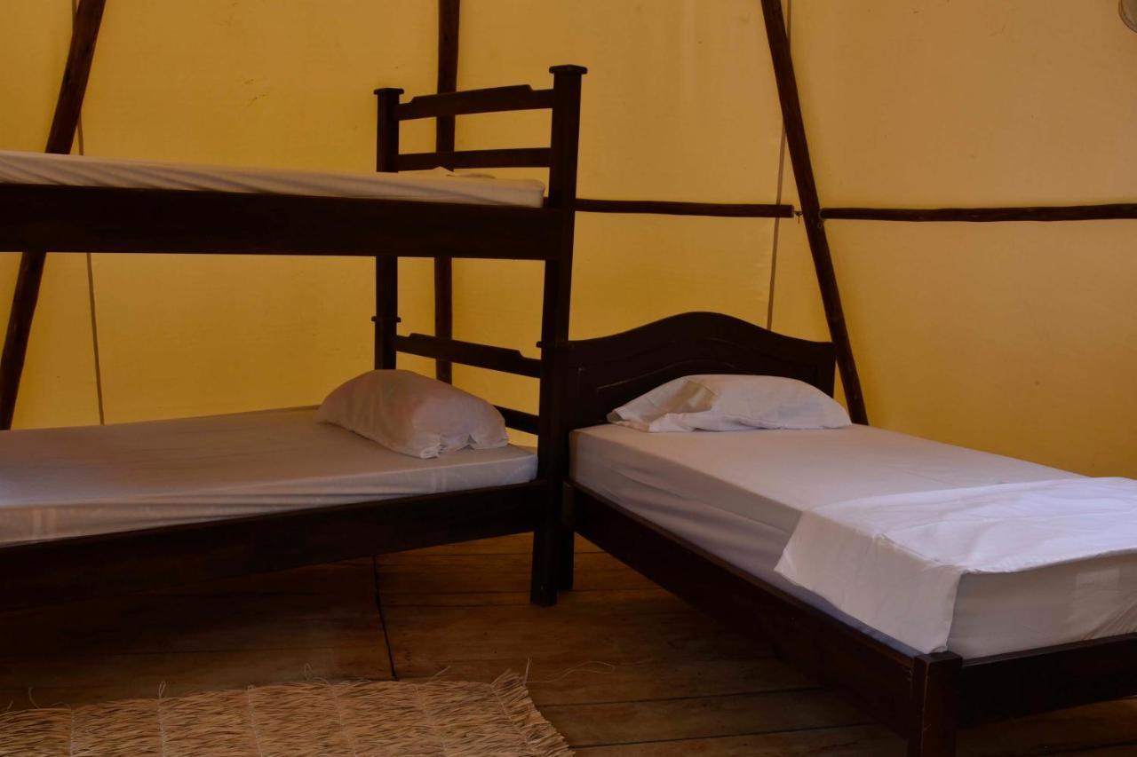 Hostal Las Valkirias Matanza Eksteriør billede